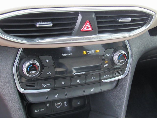 Used 2020 Hyundai Santa Fe SEL w/ Convenience + Premium Package image 19