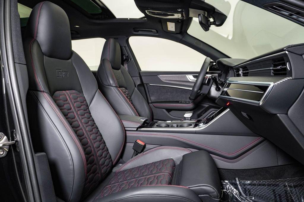 Used 2026 Audi RS 6 performance AWD/4WD image 17
