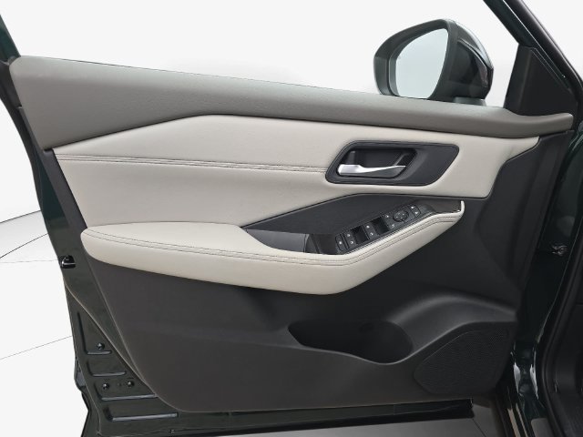 New 2026 Nissan Rogue Dark Armor FWD image 27