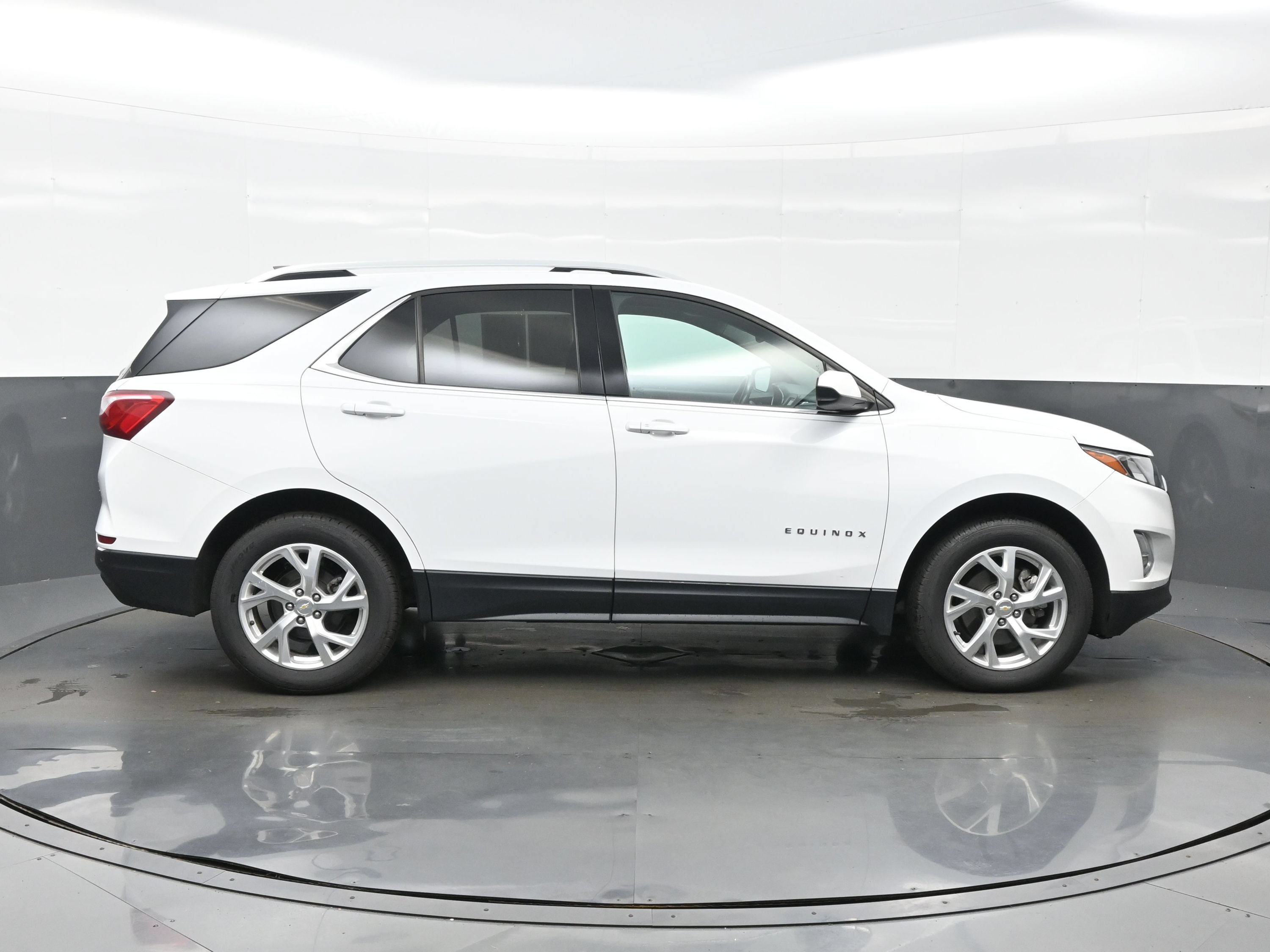 Used 2020 Chevrolet Equinox LT AWD/4WD image 7