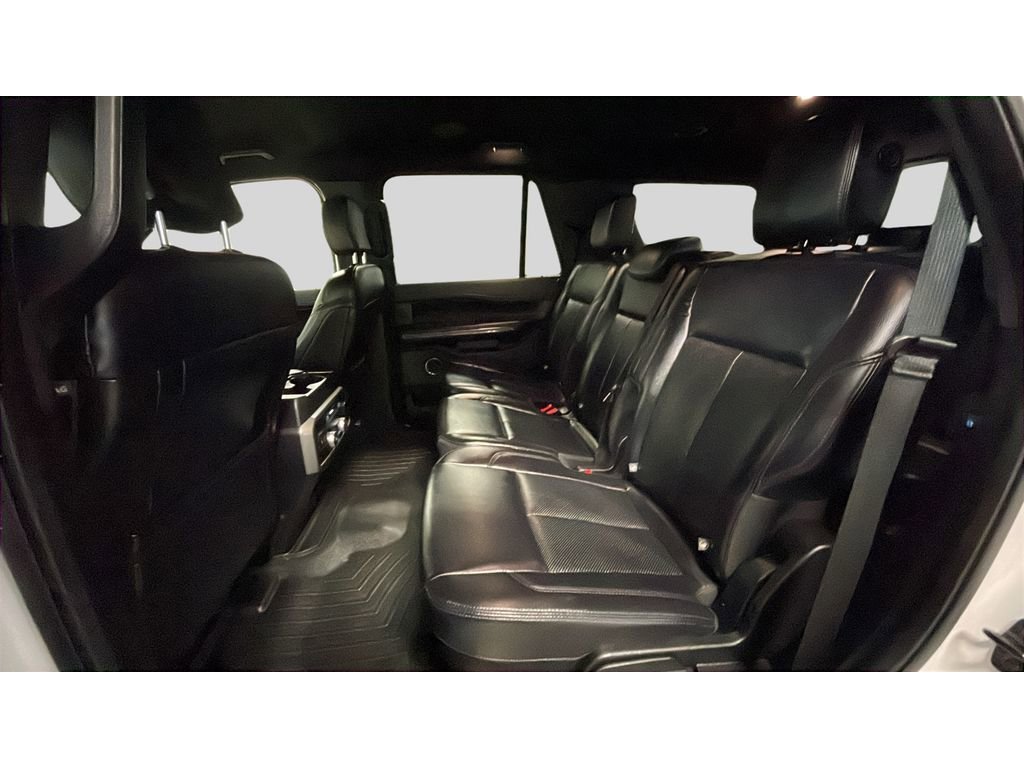 Used 2019 Ford Expedition XLT w/ Equipment Group 202A image 14