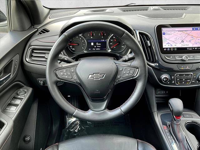 Used 2022 Chevrolet Equinox RS w/ RS Leather Package image 5