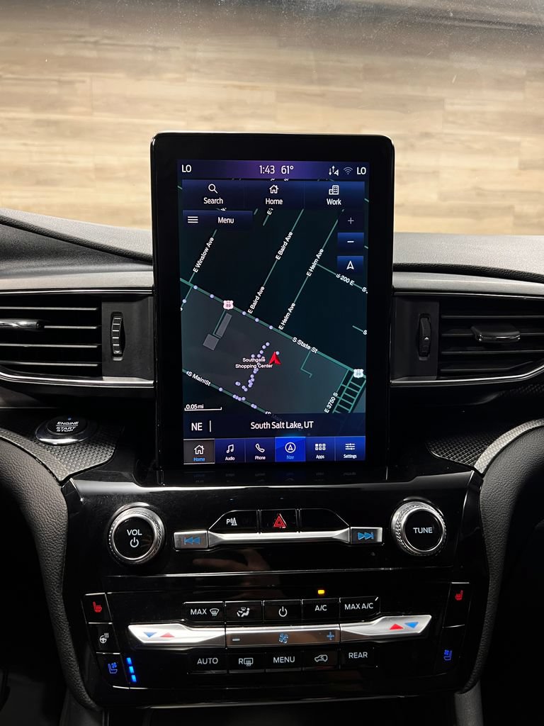 Used 2024 Ford Explorer ST w/ Equipment Group 401A AWD/4WD image 11