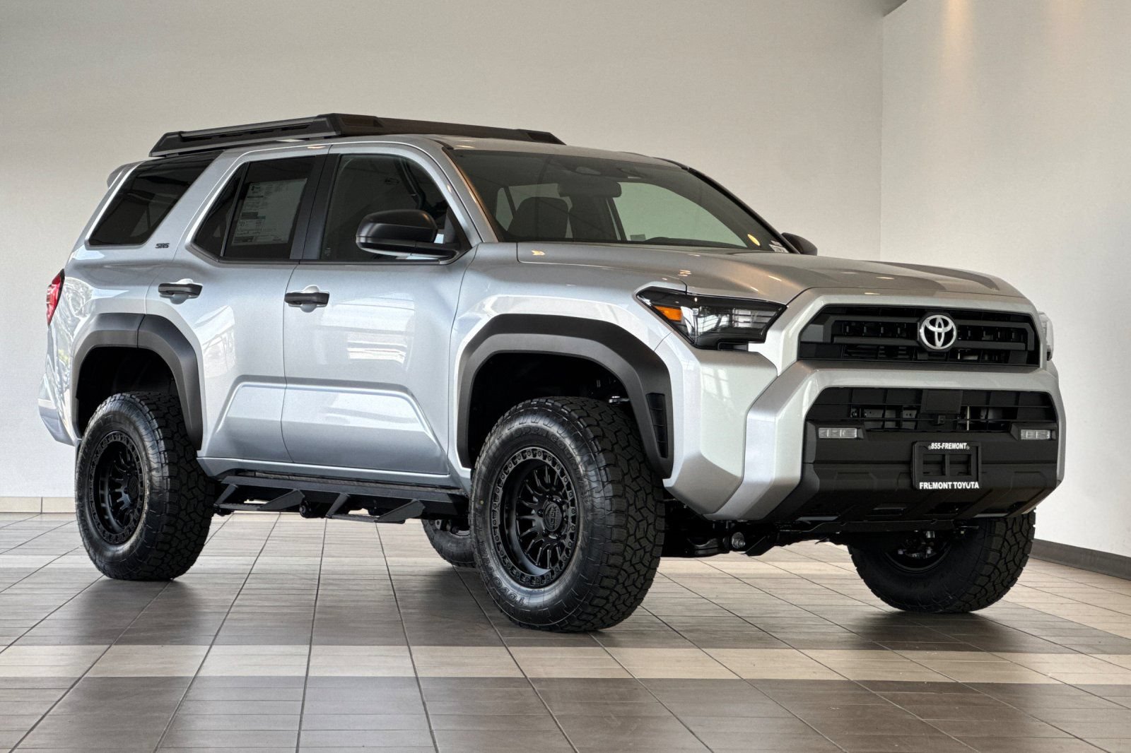 New 2026 Toyota 4Runner SR5 AWD/4WD image 2