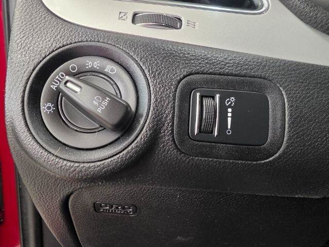 Used 2014 Dodge Journey Limited w/ Flexible Seating Group FWD image 21