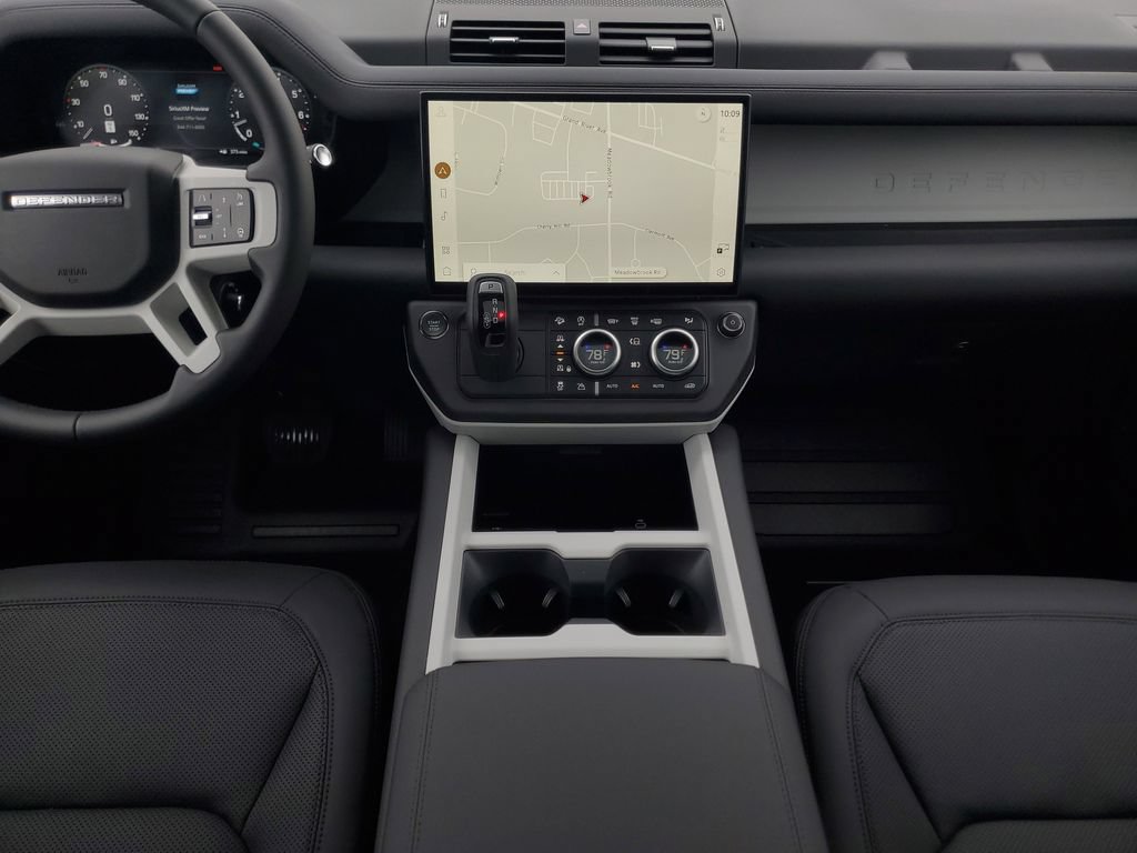 Used 2026 Land Rover Defender 130 S AWD/4WD image 28