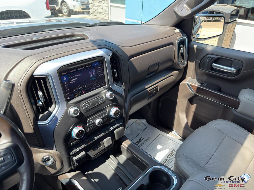 Used 2020 GMC Sierra 1500 SLT w/ SLT Premium Plus Package image 18