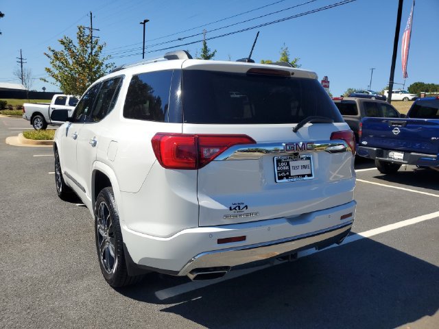 Used 2019 GMC Acadia Denali w/ Technology Package FWD image 6