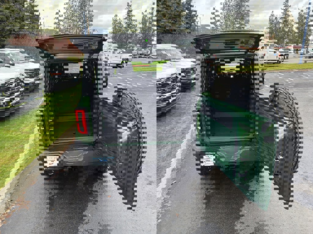 New 2025 Ford Bronco Outer Banks image 11