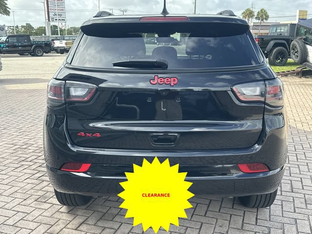 Used 2023 Jeep Compass Limited w/ Elite Group for (Red) Edition AWD/4WD image 7