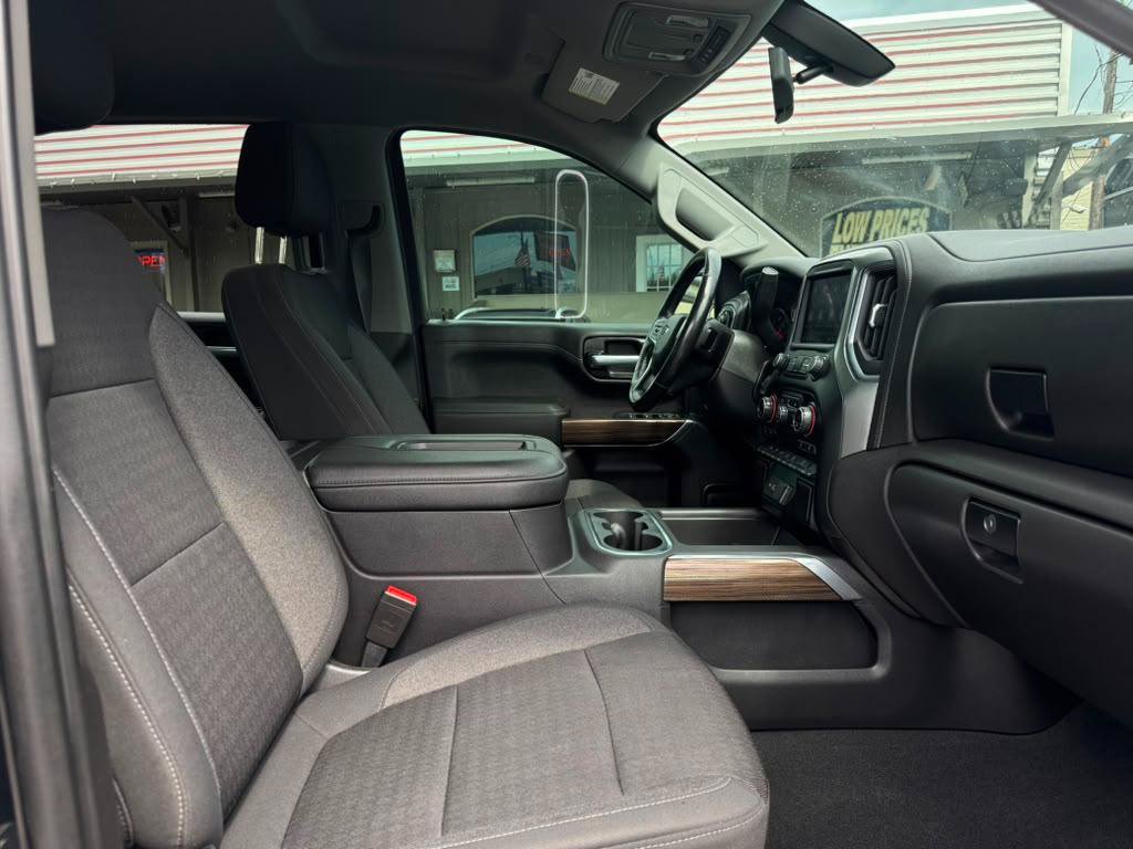 Used 2021 Chevrolet Silverado 1500 LT Trail Boss AWD/4WD image 13