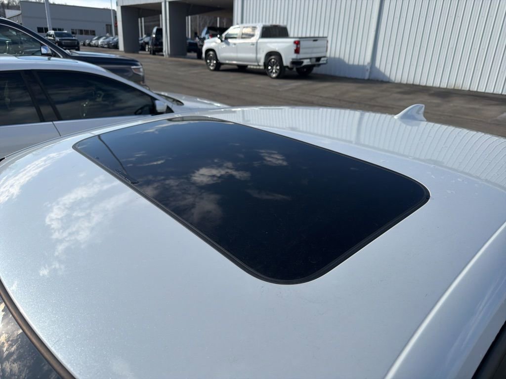 Used 2023 Acura Integra A-Spec image 2