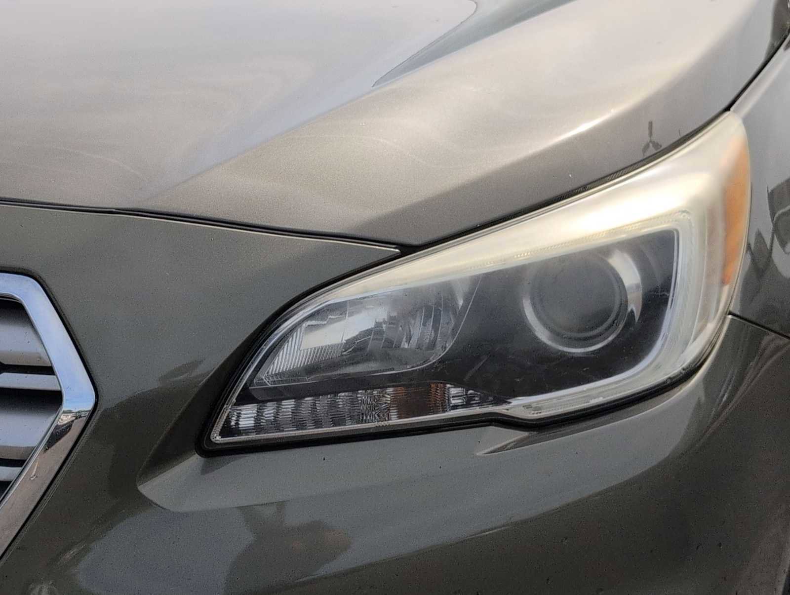 Used 2015 Subaru Outback 3.6R Limited AWD/4WD image 11