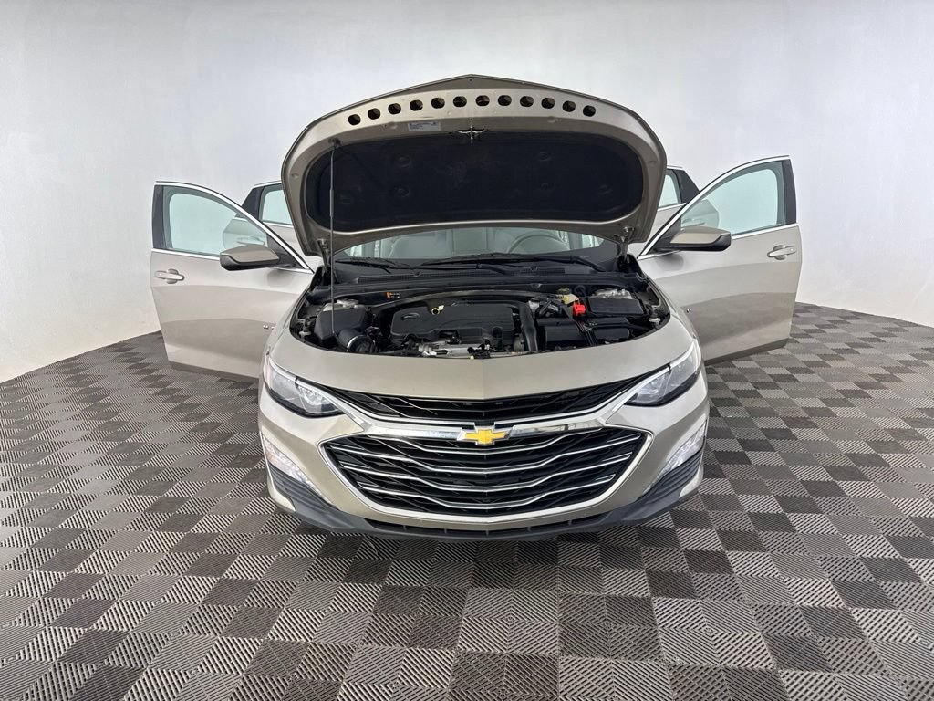 Used 2022 Chevrolet Malibu LT FWD image 12