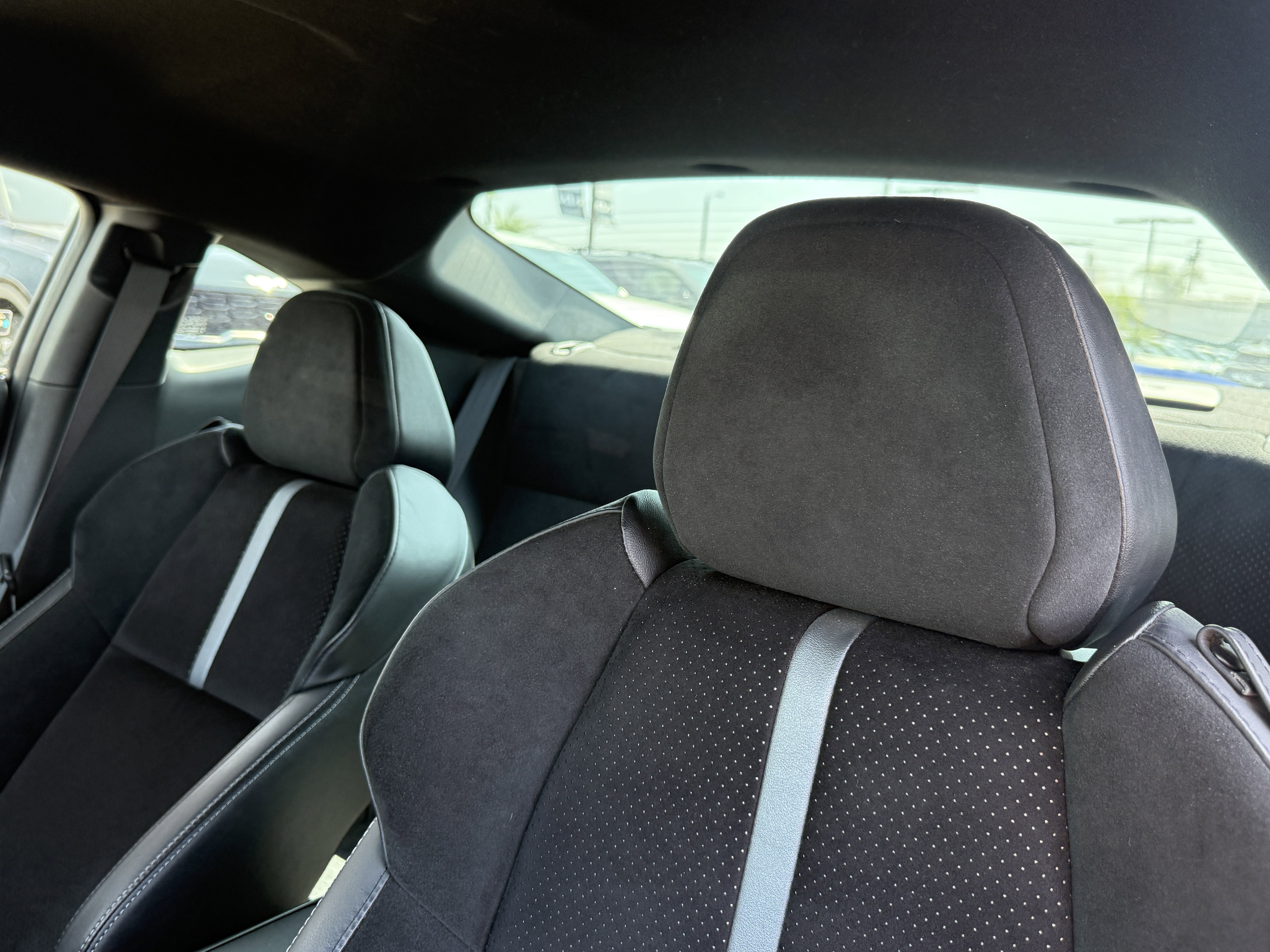 Used 2023 Toyota GR86 Premium w/ ALL Weather Mat Package (TMS) image 16