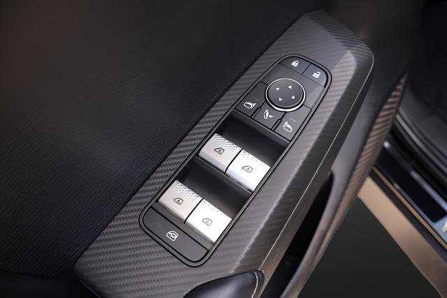 Used 2024 Mitsubishi Outlander SE FWD image 12