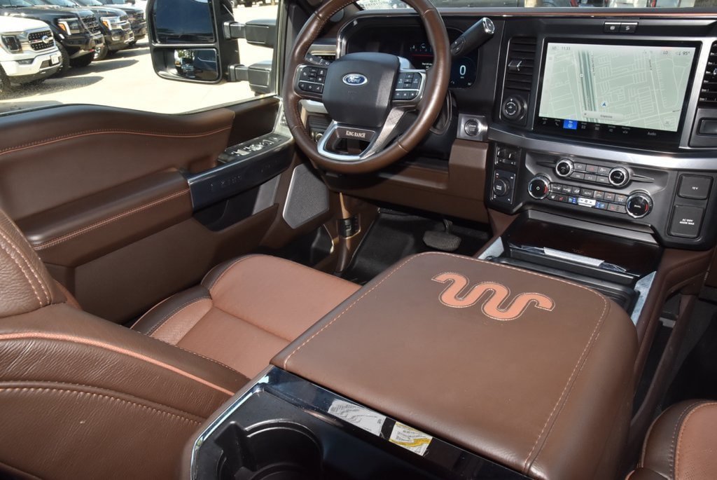 Certified 2025 Ford F250 King Ranch w/ FX4 Off-Road Package AWD/4WD image 15