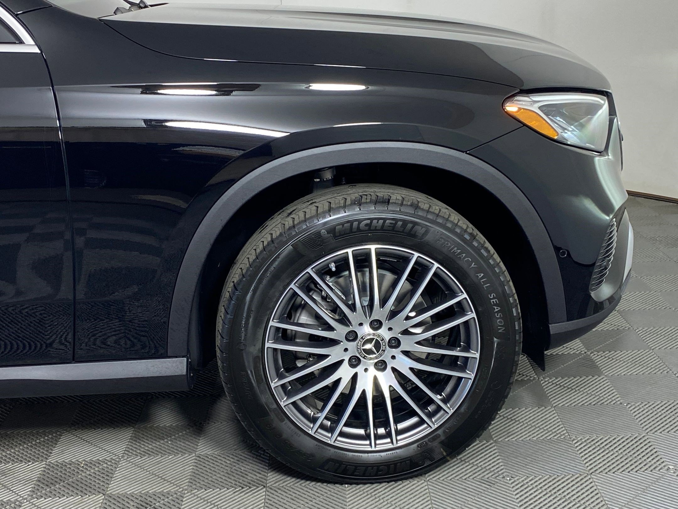 Used 2026 Mercedes-Benz GLC 300 4MATIC image 10