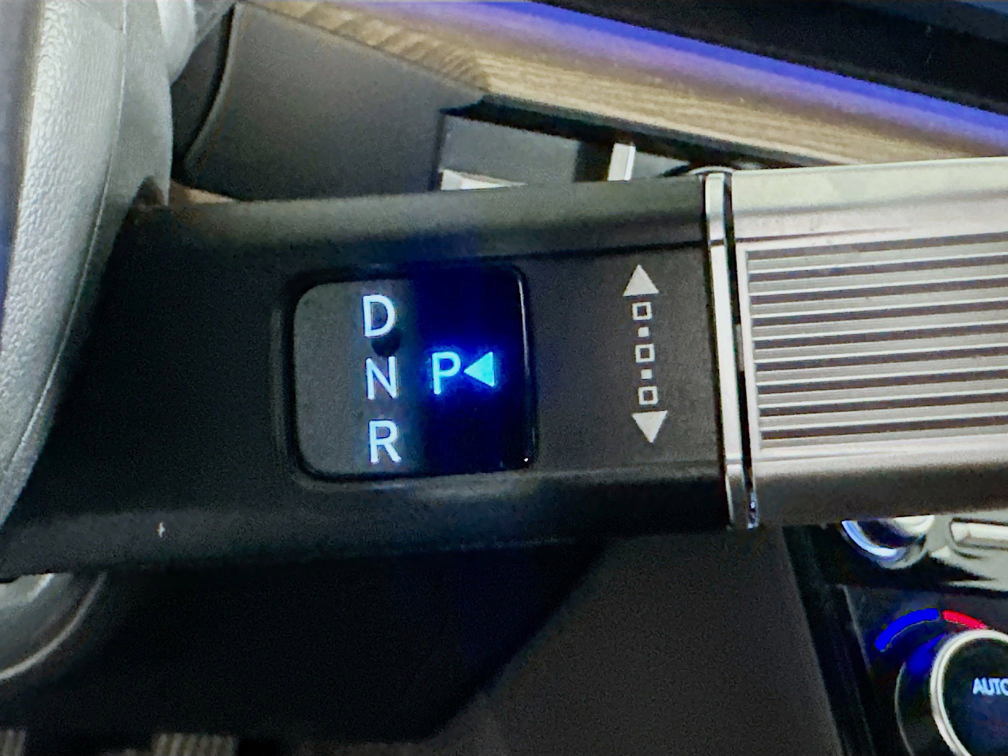 Used 2025 Hyundai Santa Fe Limited image 25