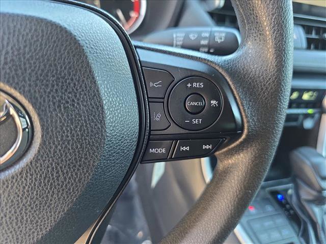 Used 2023 Toyota RAV4 LE image 18