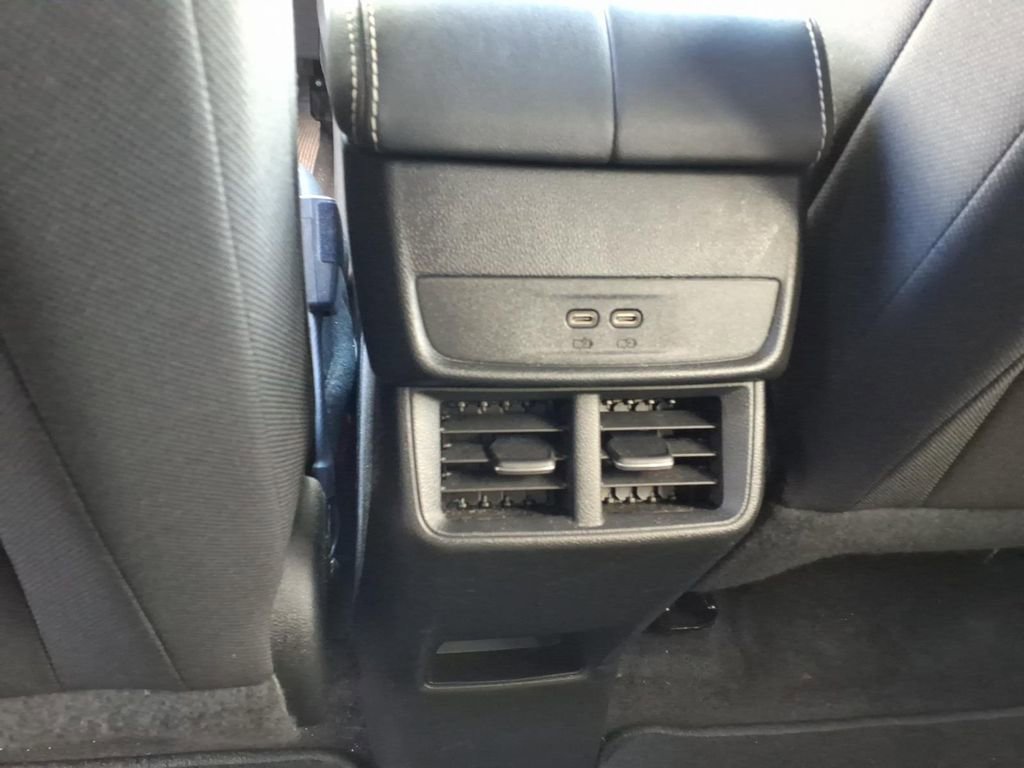 Used 2026 GMC Terrain Elevation image 6