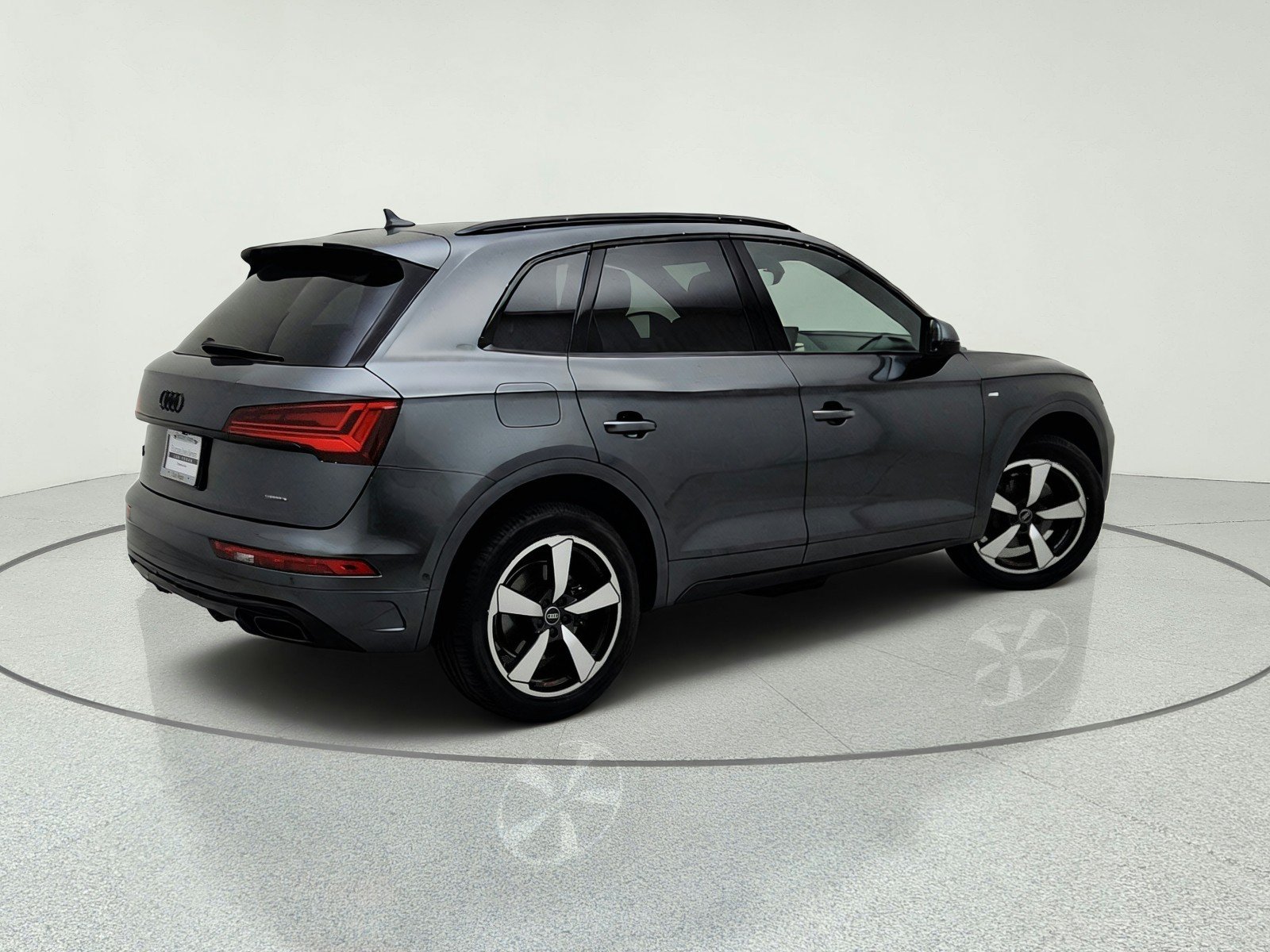 Used 2024 Audi Q5 2.0T Prestige AWD/4WD image 15
