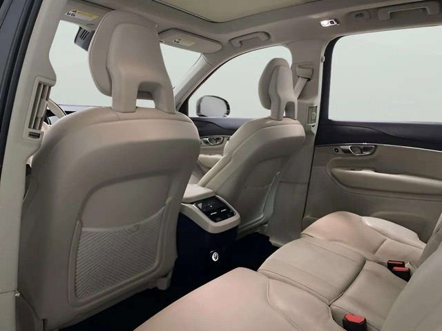 Used 2020 Volvo XC90 T5 Momentum image 68