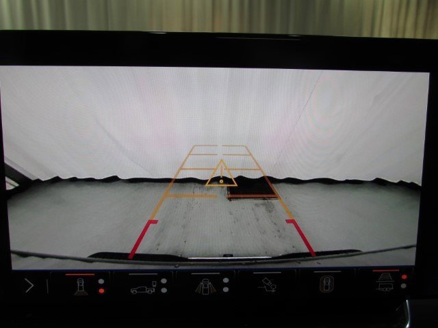 New 2025 Chevrolet Silverado 1500 LTZ w/ LTZ Premium Package image 33