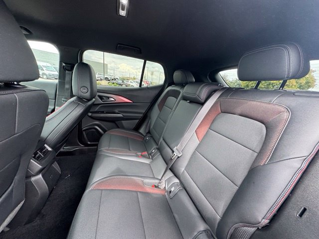 Used 2024 Chevrolet Equinox EV RS FWD image 19