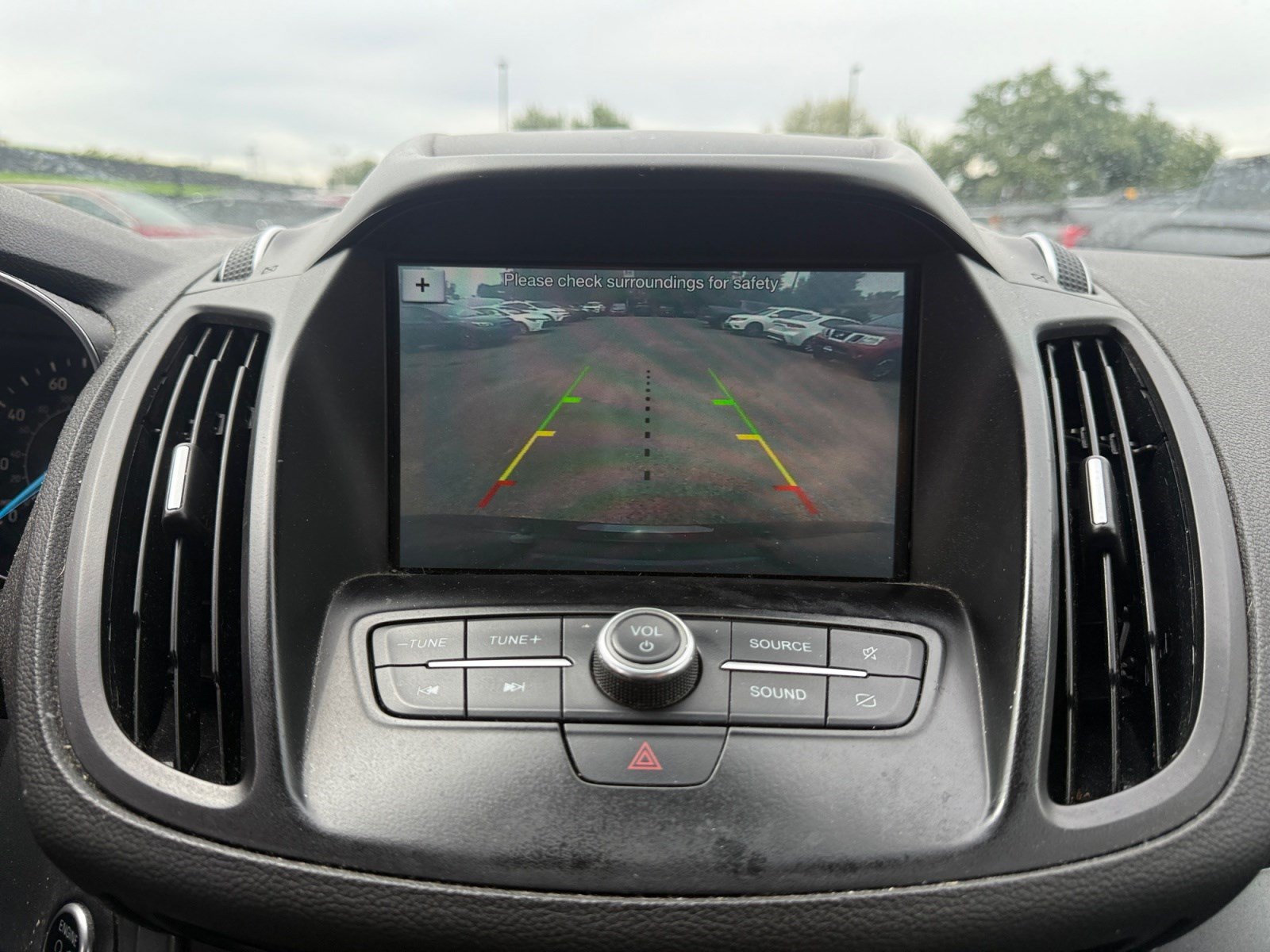 Used 2019 Ford Escape SE AWD/4WD image 27