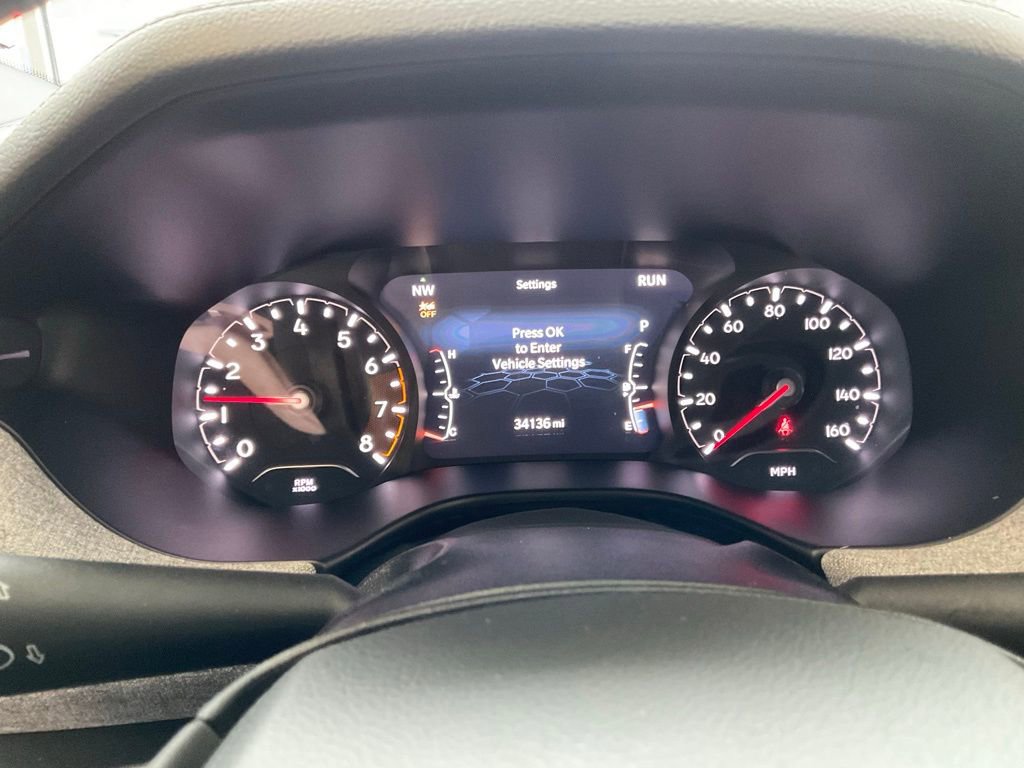 Used 2024 Jeep Compass Latitude image 15