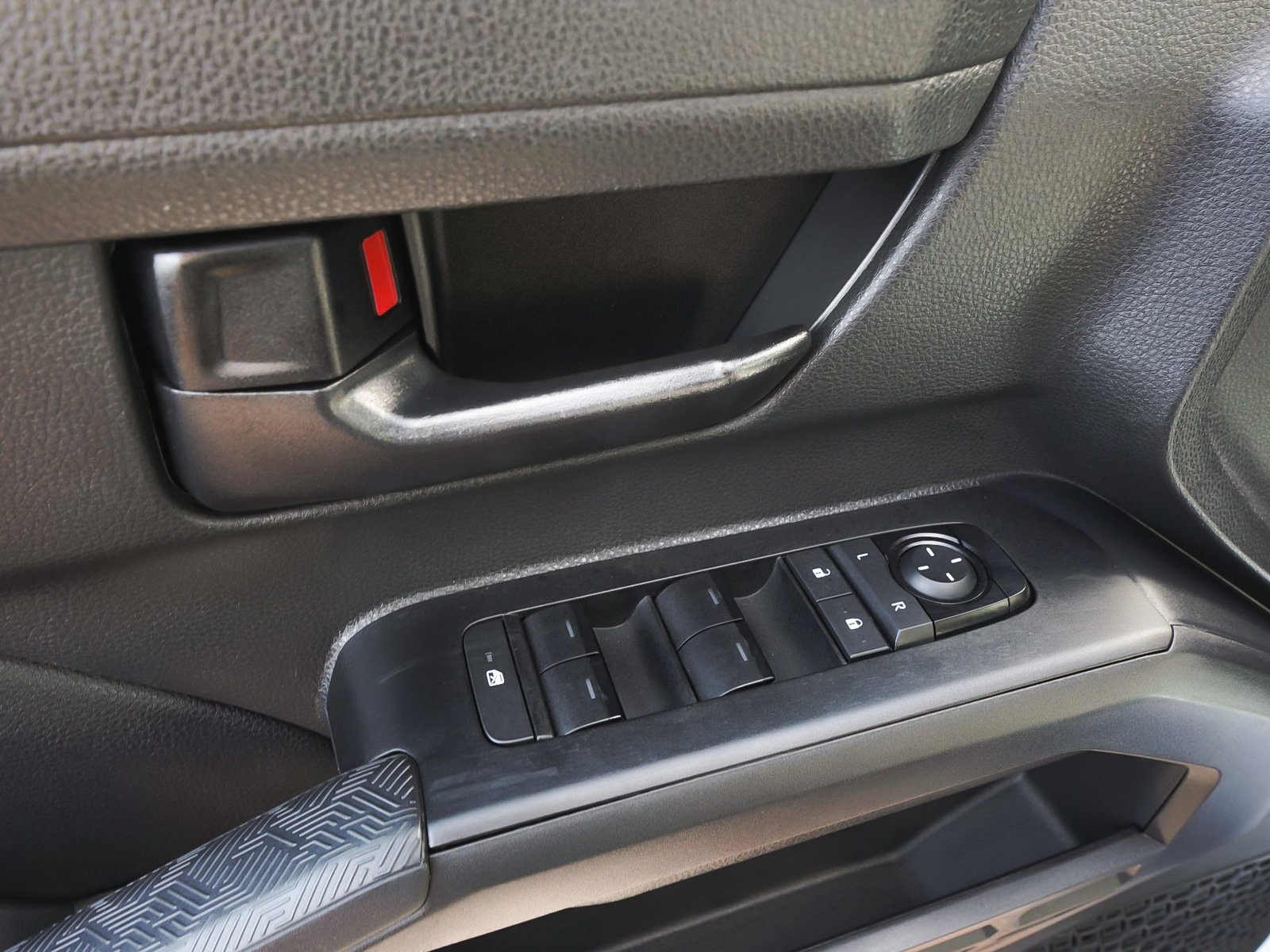 Used 2024 Toyota Tacoma SR5 image 10