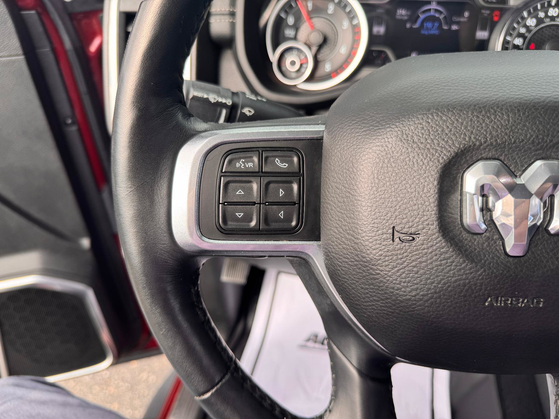 Used 2019 RAM 2500 Laramie AWD/4WD image 24