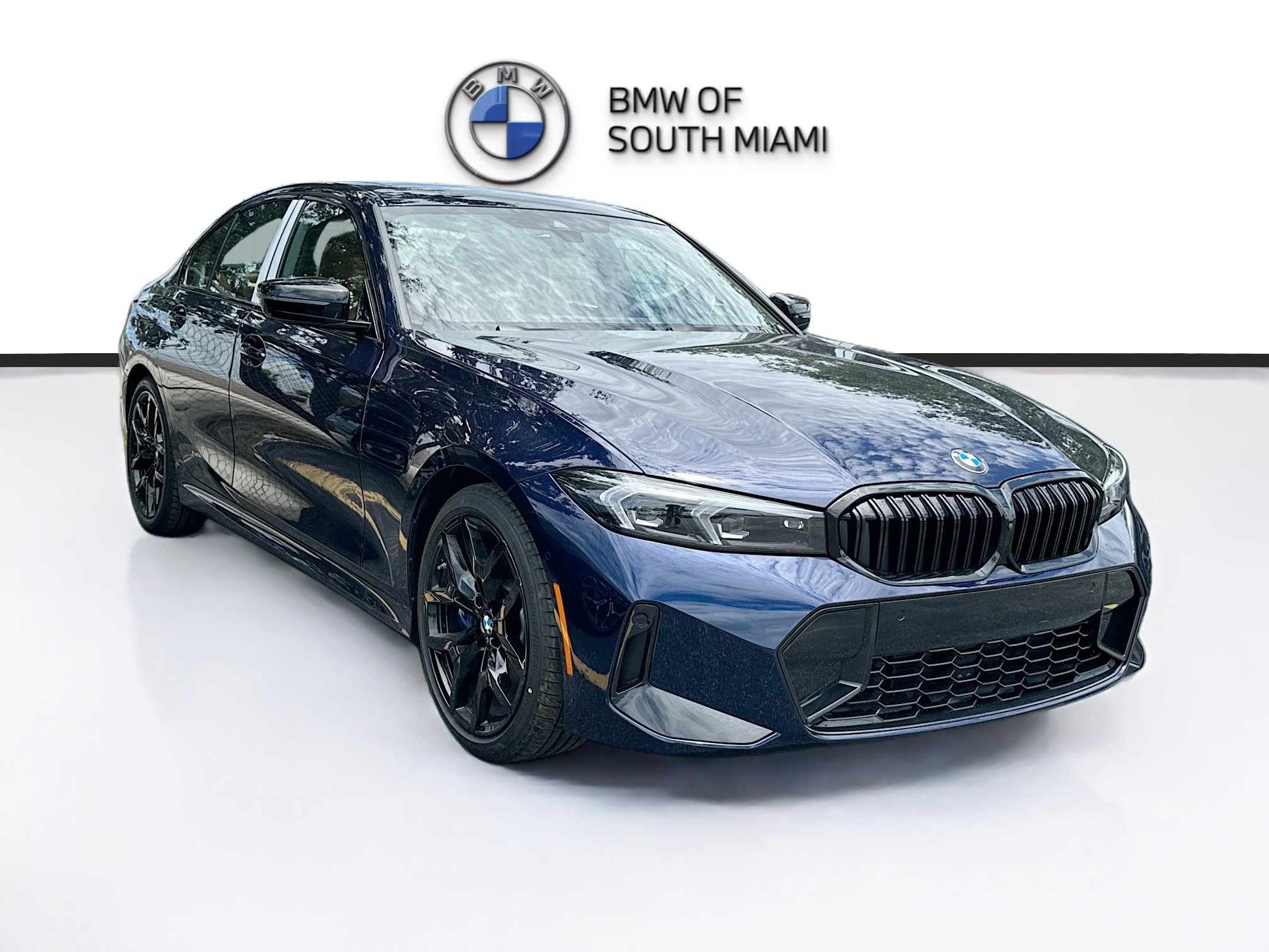 New 2026 BMW 330i Sedan w/ M Sport Package RWD image 1
