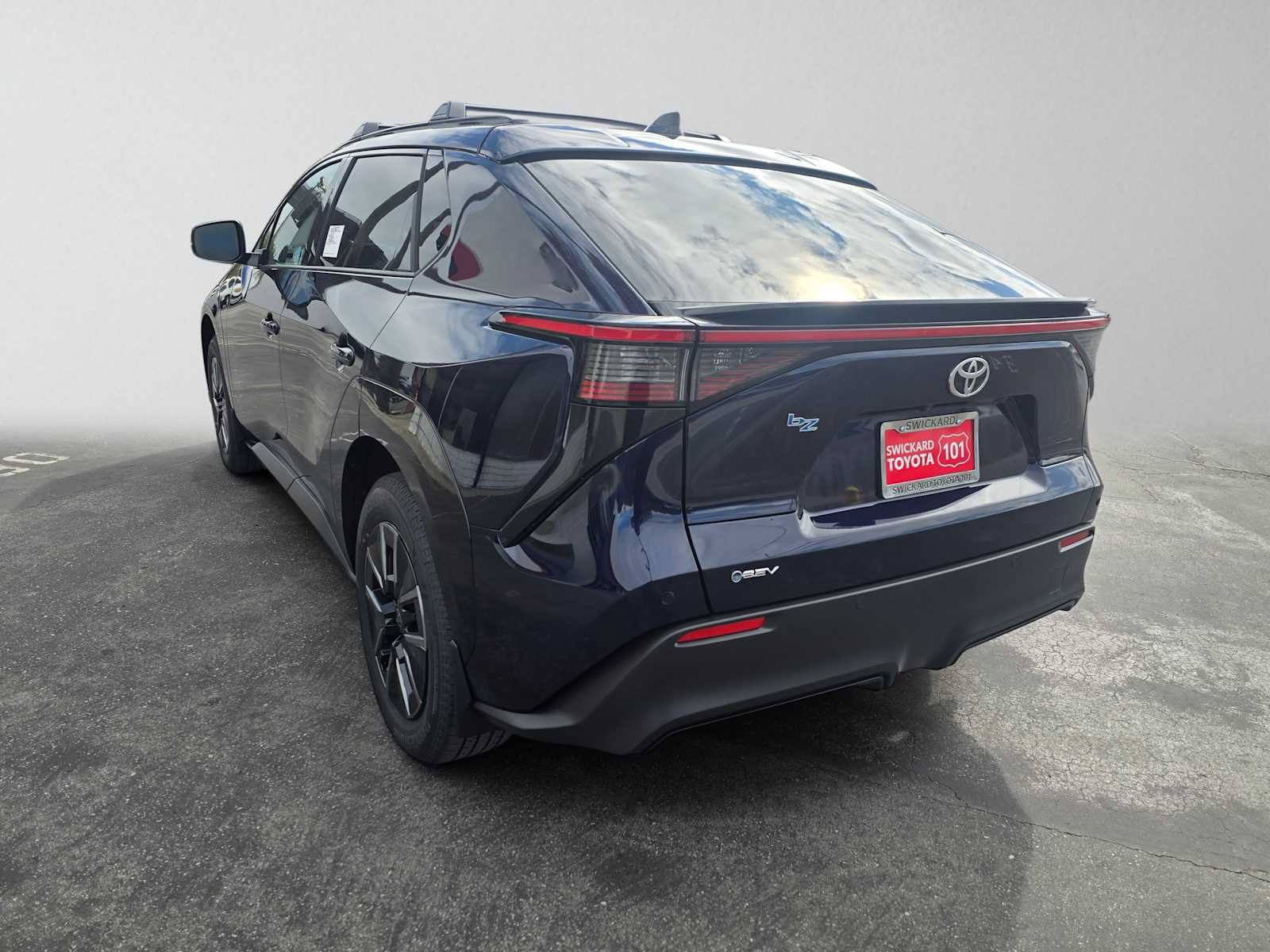 New 2026 Toyota bZ FWD image 5