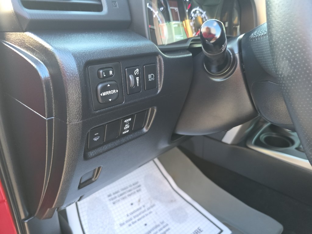 Used 2020 Toyota 4Runner Limited AWD/4WD image 12