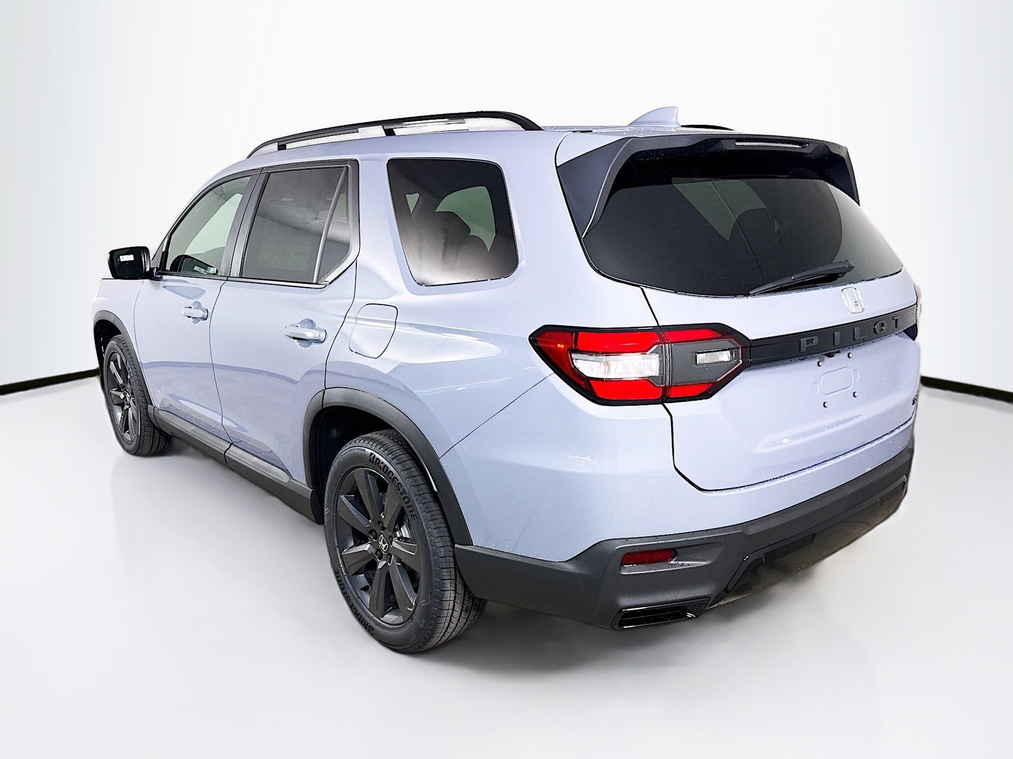 New 2026 Honda Pilot Sport image 30