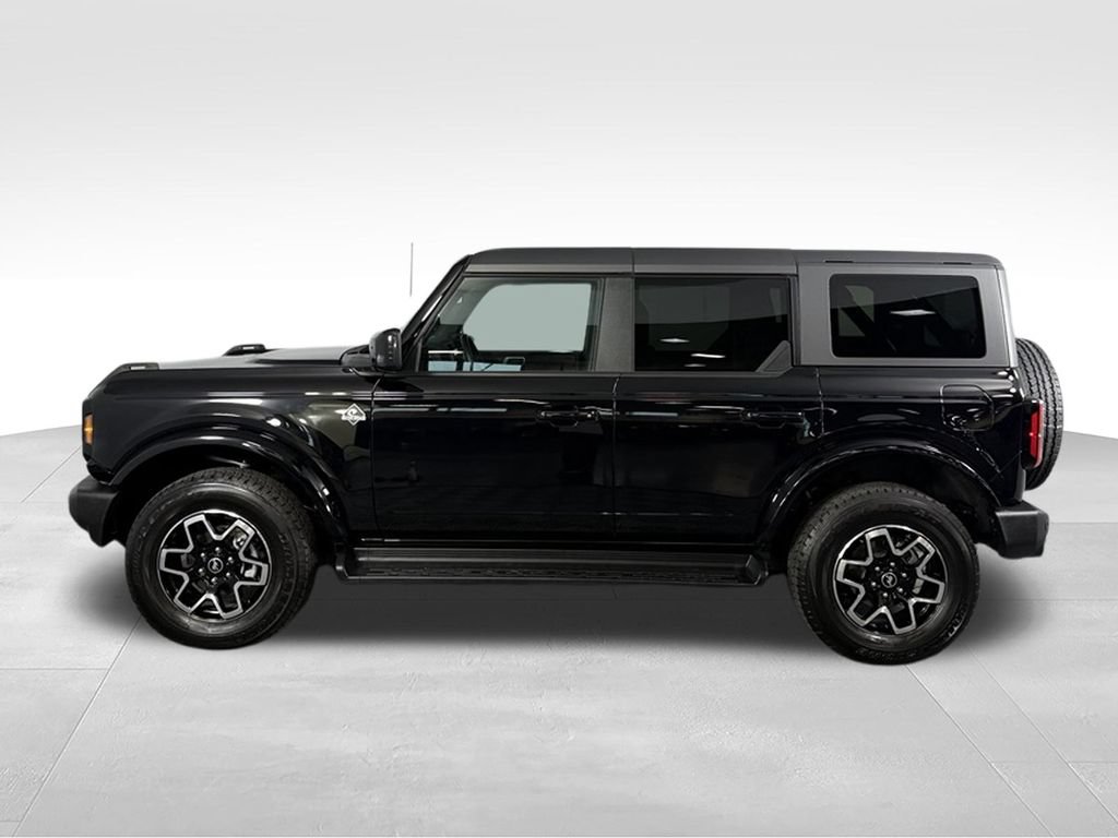 Used 2025 Ford Bronco Outer Banks AWD/4WD image 9