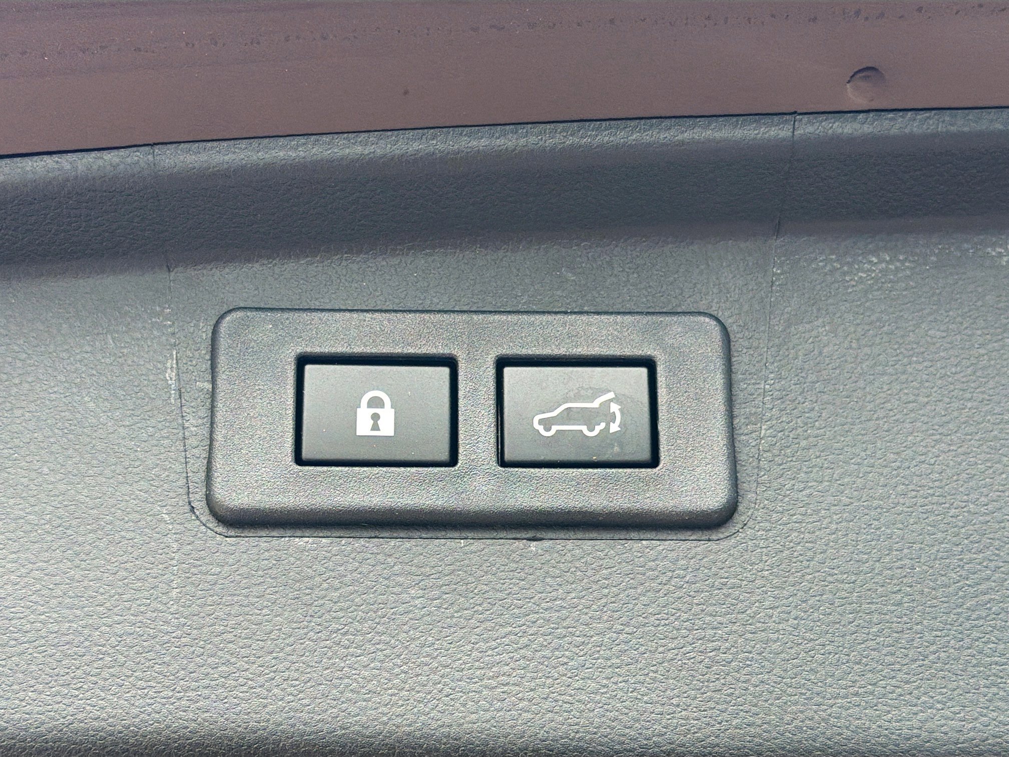 Certified 2025 Subaru Outback Touring image 13