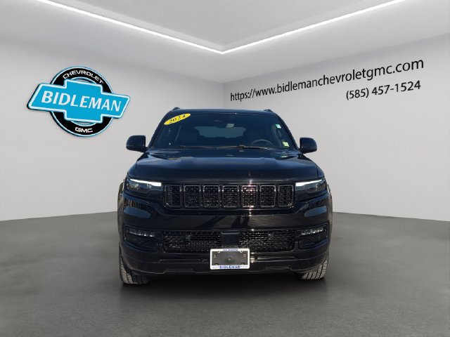 Used 2024 Jeep Wagoneer Series II AWD/4WD image 2