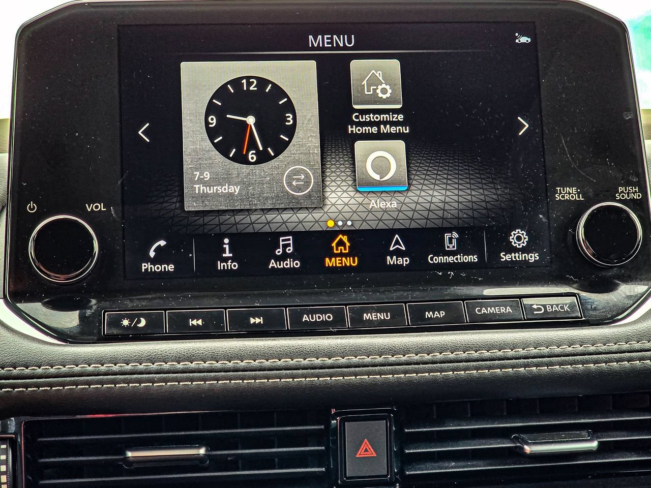 Used 2023 Nissan Rogue SL w/ SL Premium Package FWD image 17