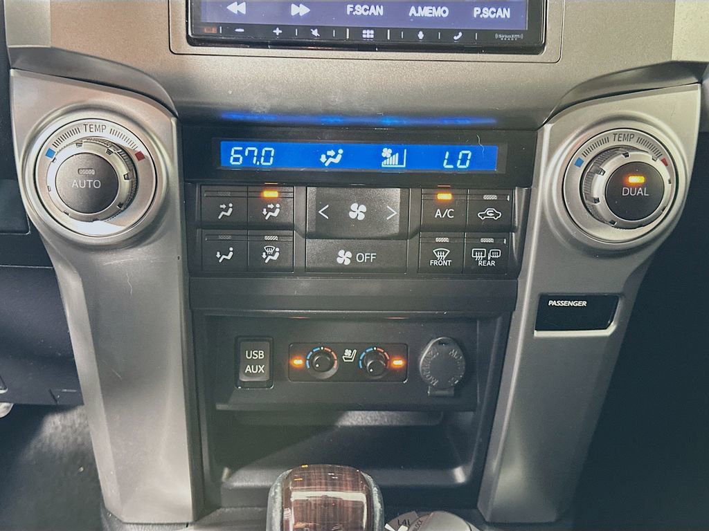 Used 2018 Toyota 4Runner Limited AWD/4WD image 15