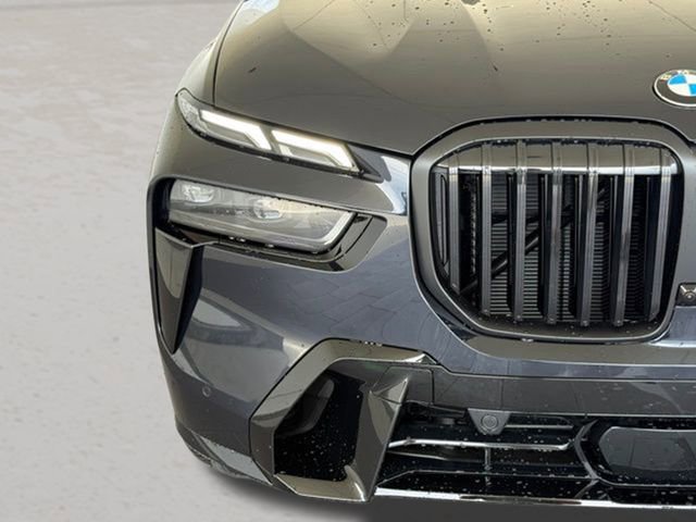 Certified 2026 BMW X7 xDrive40i w/ M Sport Package AWD/4WD image 12