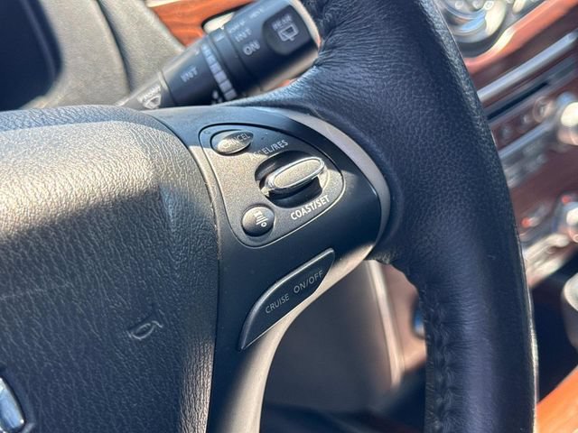 Used 2020 Nissan Pathfinder Platinum AWD/4WD image 33