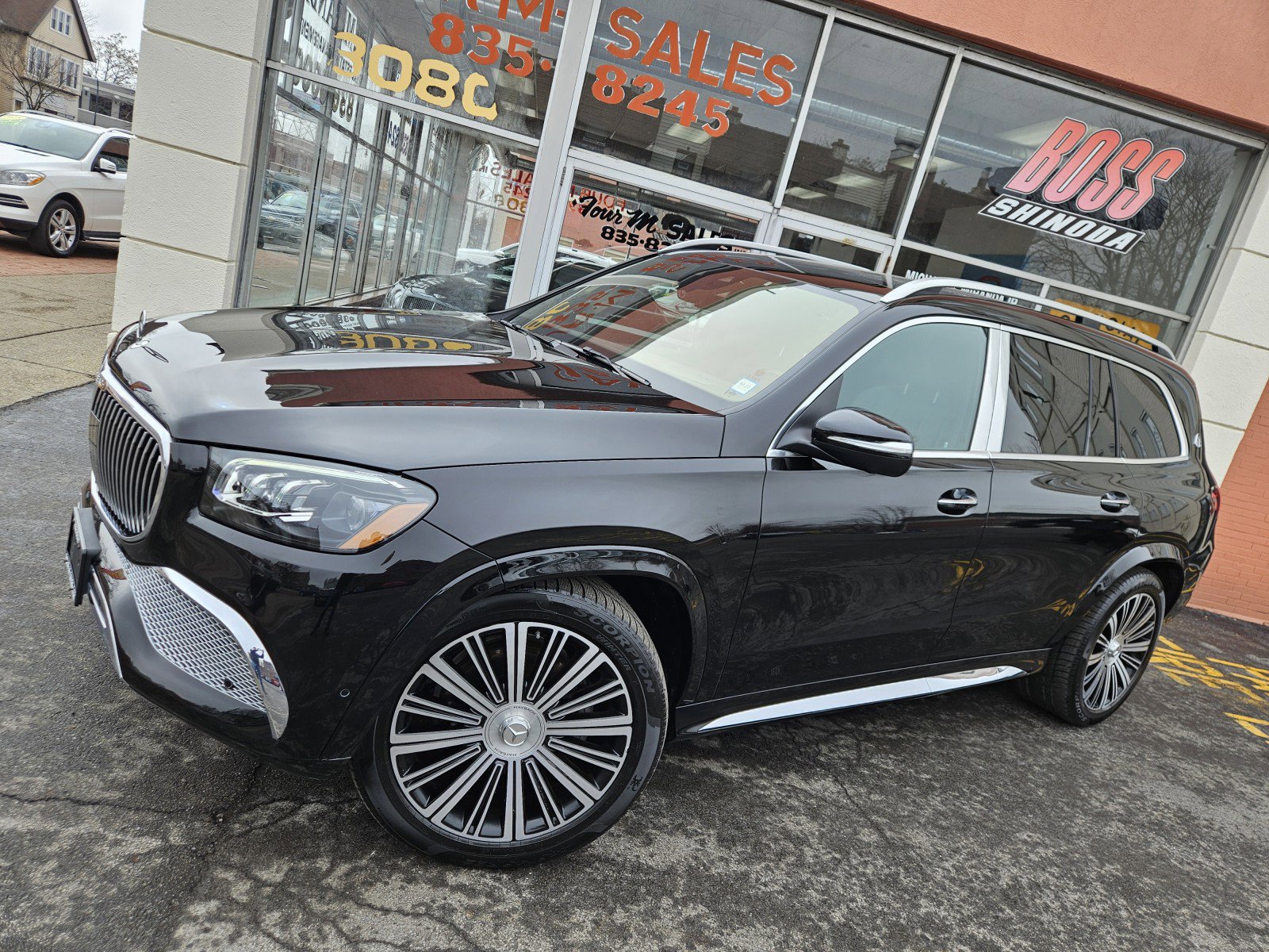 Used 2021 Mercedes-Benz Maybach GLS 600 4MATIC image 15