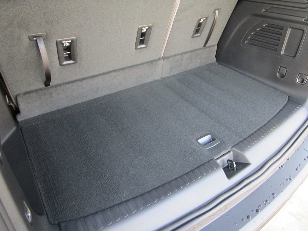 New 2026 GMC Acadia Elevation image 16