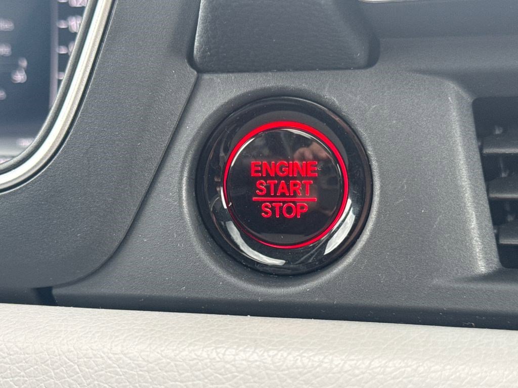 Certified 2024 Honda Pilot Elite image 30