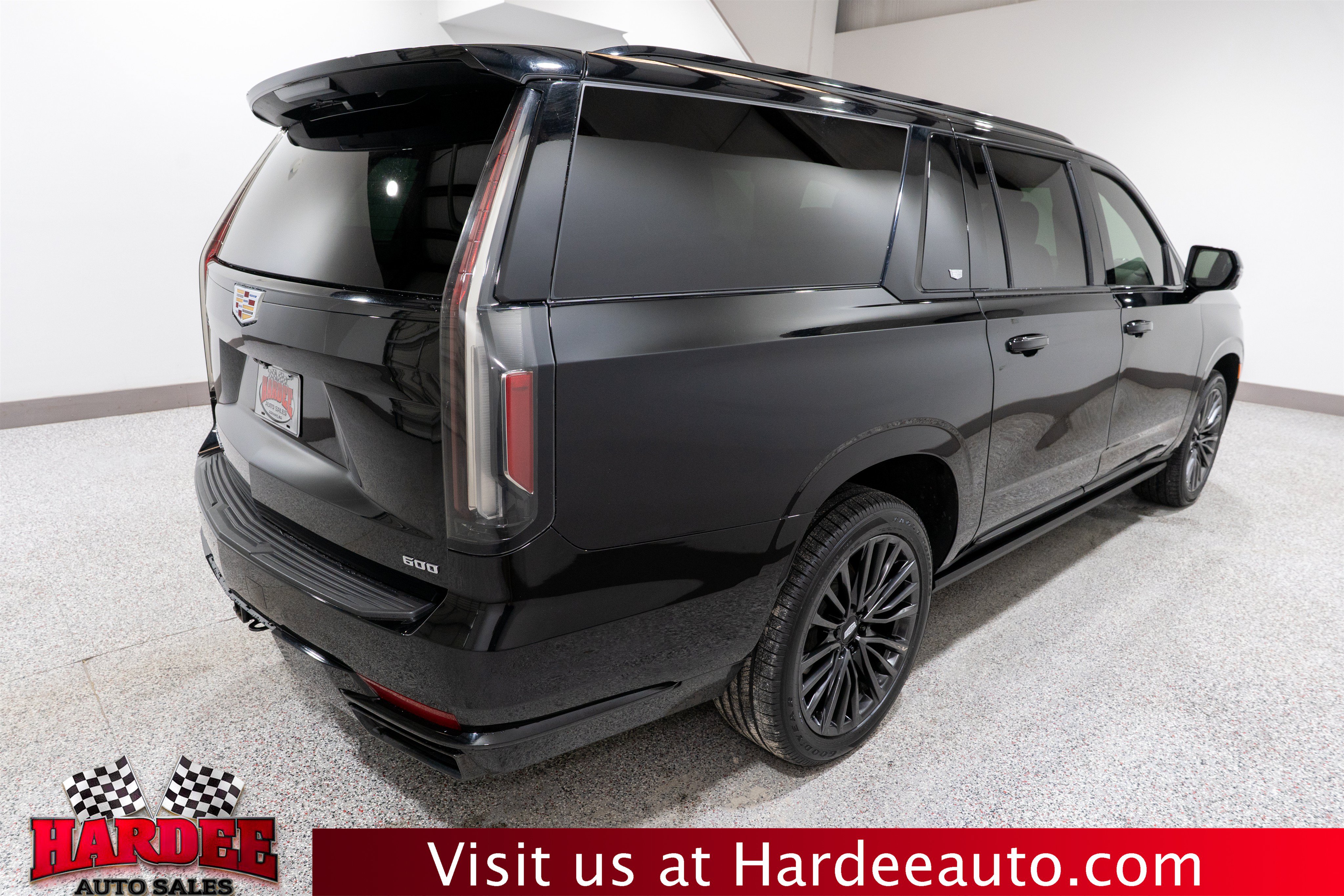 Used 2023 Cadillac Escalade ESV Sport w/ Touring Package AWD/4WD image 5