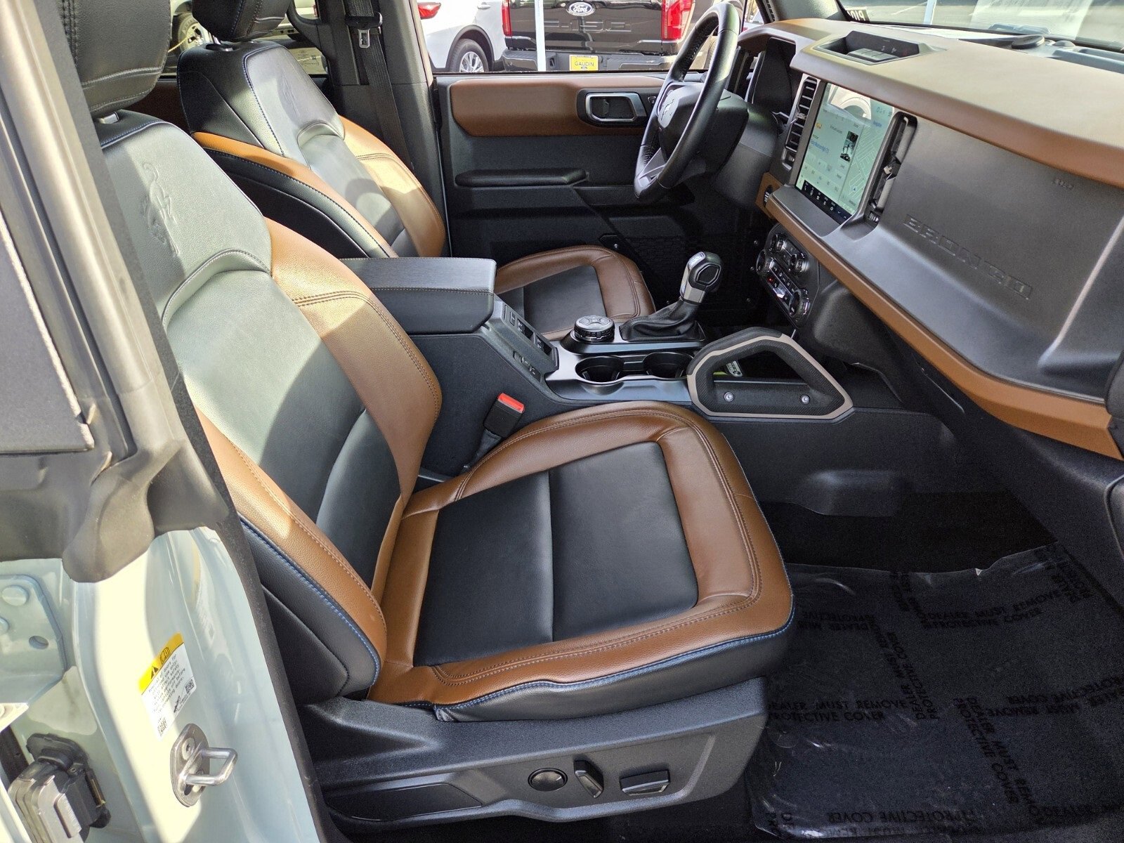 Certified 2024 Ford Bronco Outer Banks image 15