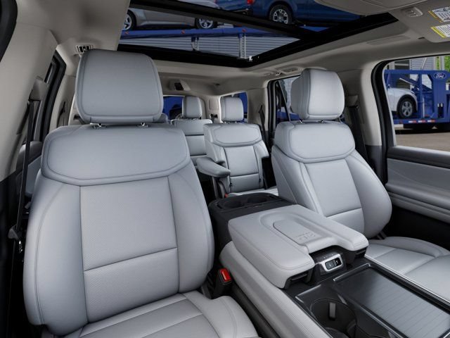New 2027 Ford Expedition Platinum AWD/4WD image 10